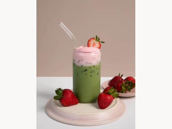 Taco Bell Strawberry Matcha Chiller